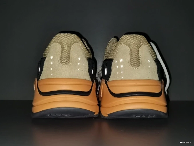 Adidas Boost GW0297 Amber Enflame 700 Yeezy 1021